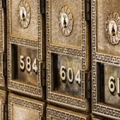 Chiếc két sắt xa xỉ - Truyện ngắn Shinichi Hoshi